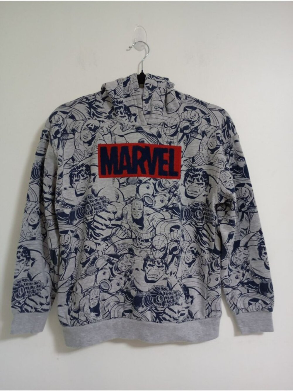 Marvel Gray Hoodie Comic Print Logo Size L Cotton Blend Superhero Graphic Design